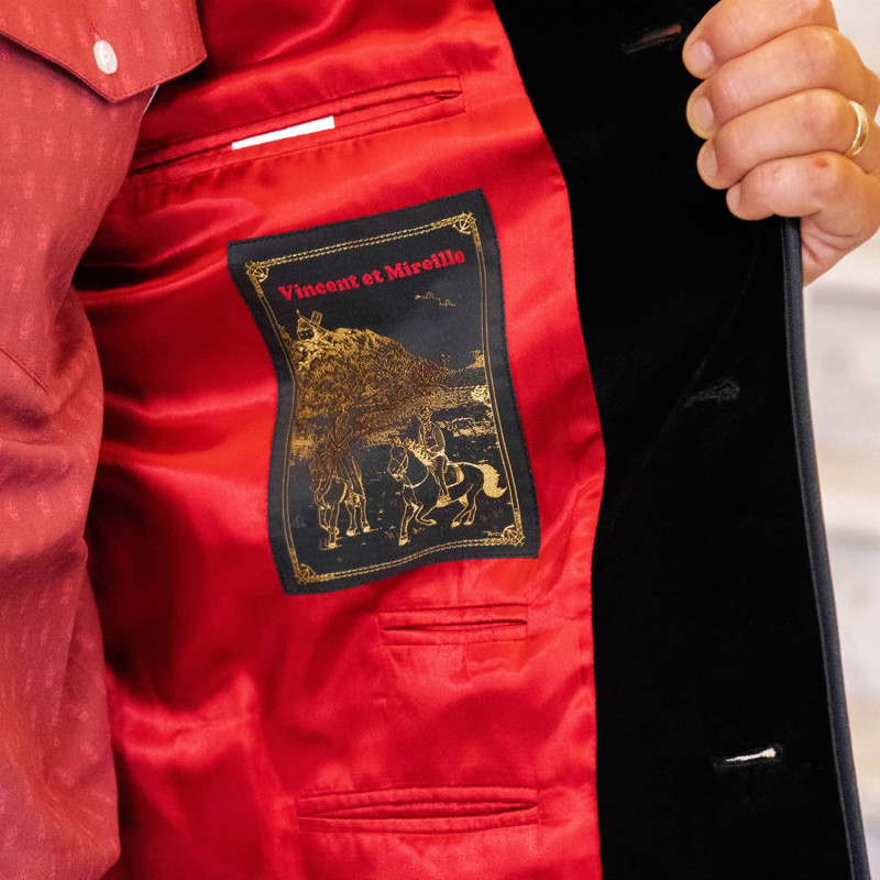 Gardian jacket in palatine velvet