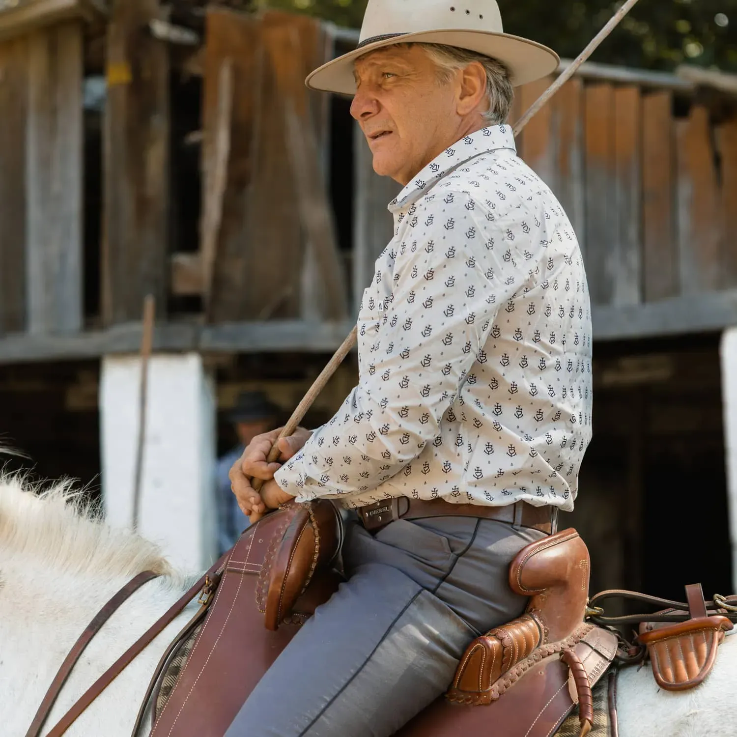 Chemise gardian homme Croix Camarguaise - Vincent et Mireille