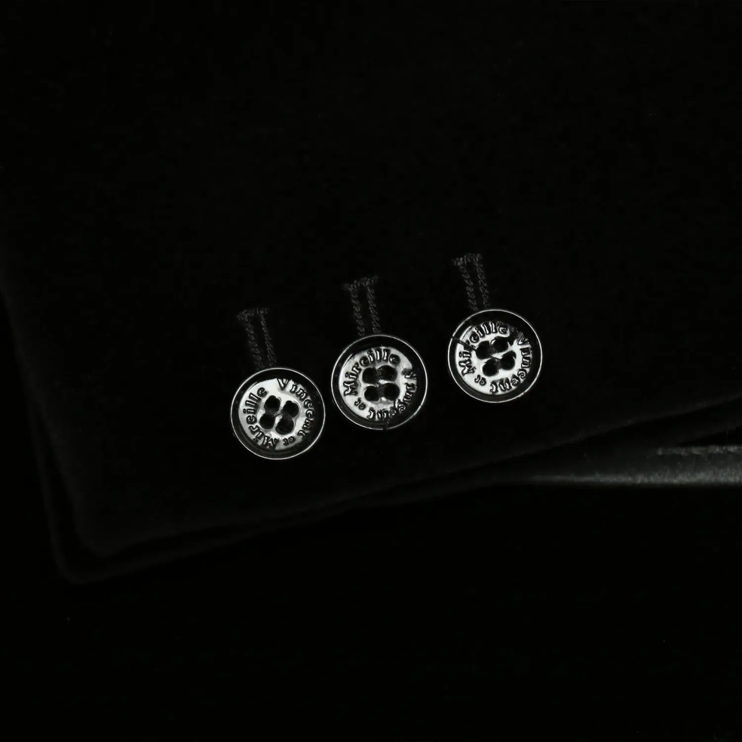 Women's Camargue jacket in palatine velvet